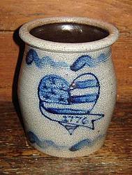 AM157 1776 Rowe Pottery Small Crock