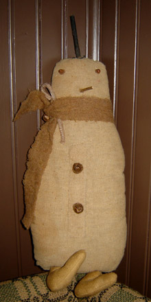 CT202 Prim Snowman with Wool Scarf