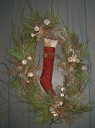 CT395 Wool Stocking Wreath