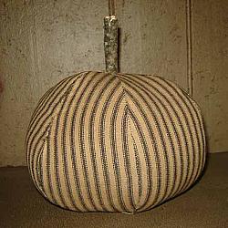 FH288 Black Ticking Pumpkin
