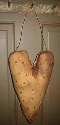 MO341 Primitive Muslin Heart Hanger