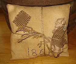 MO342 1861 Clothespin Doll Pillow