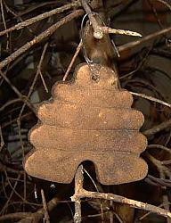 MO347 Bee Skep Ornie