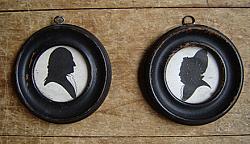 OS229 Circular Framed George & Martha Silhouettes