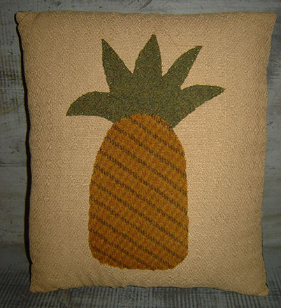 PW156 Pineapple Pillow