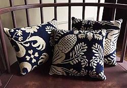 PW165 Old Coverlet Pillow