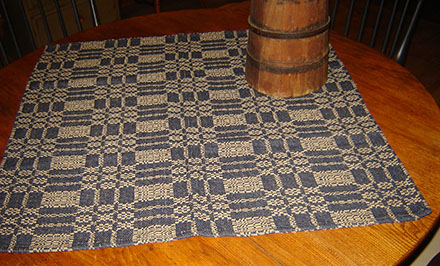 WV237 Autumn Frost Navy Table Square
